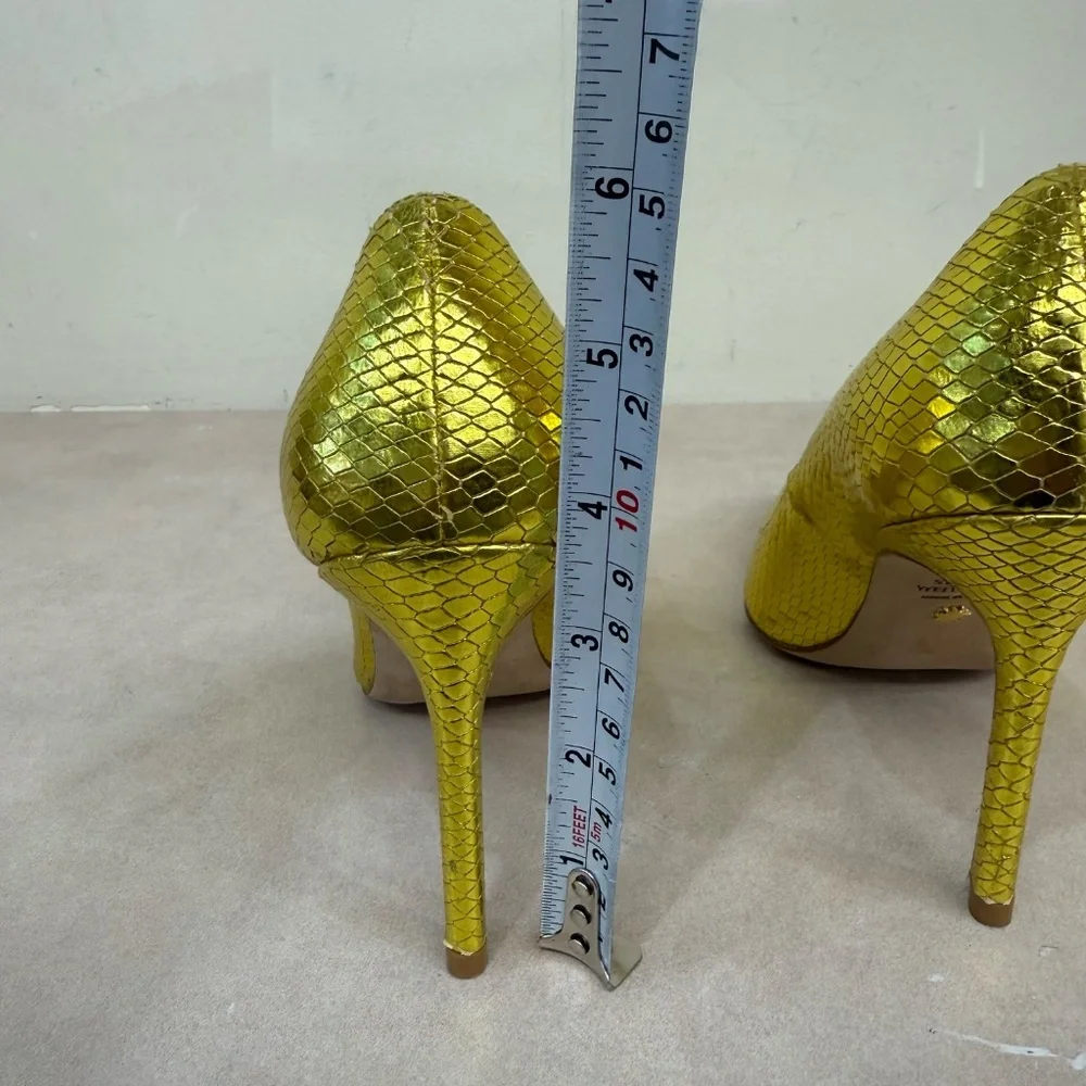 Stuart Weitzman stuart weitzman